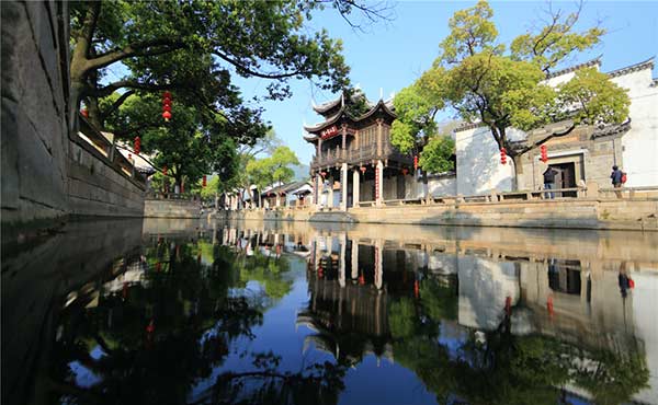 Ancestral temples: Retaining traditional values