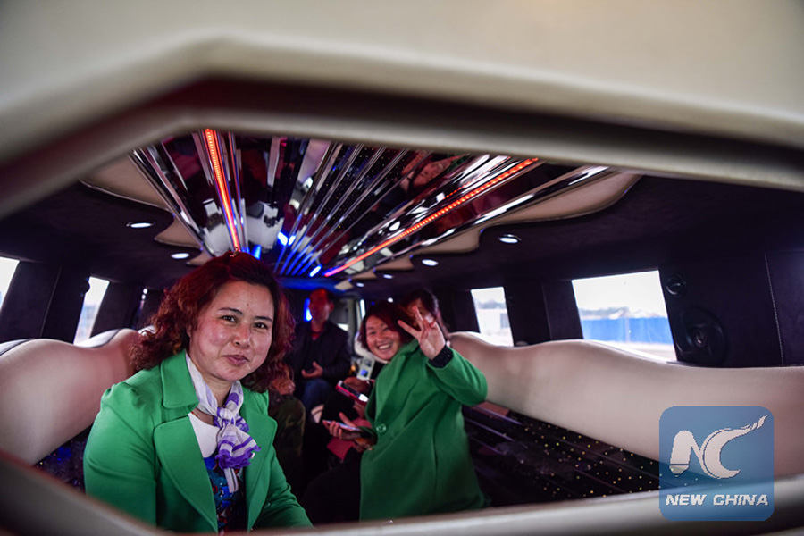 China-Kazakhstan border trade drives Hummer driver's dream for fortune