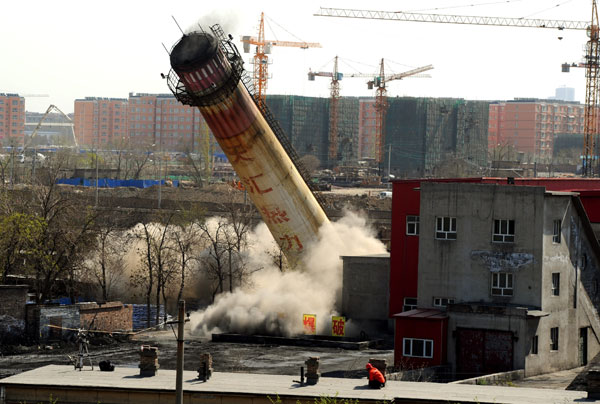 Team effort gives Urumqi blue skies and clean air