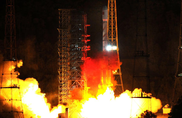 China launches two navigation satellites