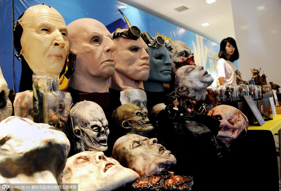 Toys, action figures take over Shanghai plaza