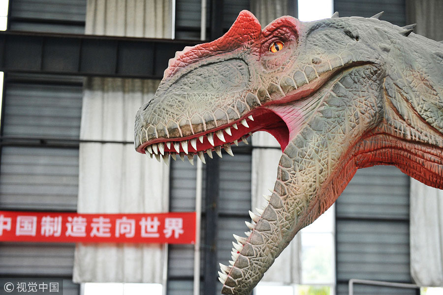 'Made in China' dinosaurs amuse the world