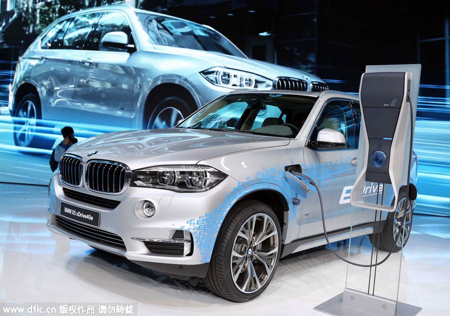 New-energy cars power up Shanghai auto show