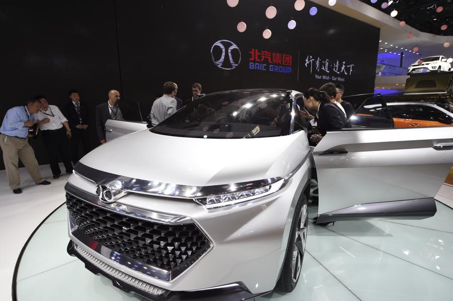 Top 10 Chinese automotive firms by revenue in 2015