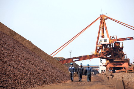 Iron ore traders eye big prize