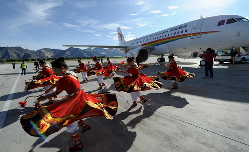 Tibet Airlines inaugurates flights