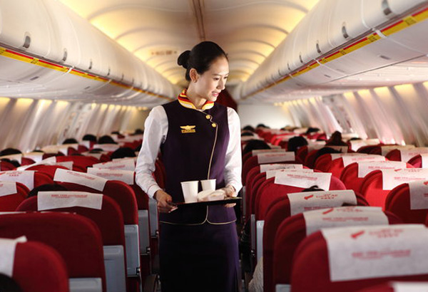 Lucky Air reveals new attendant uniforms