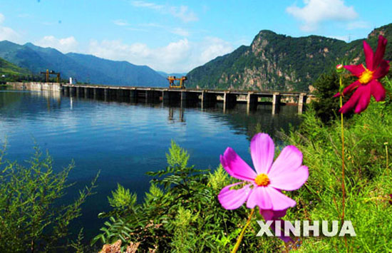 Top 10 Chinese youth's favorite seaside resorts