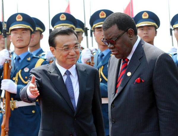 Premier Li meets with Namibia's Prime Minister