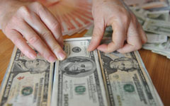 US Treasury declines to name China as currency manipulator