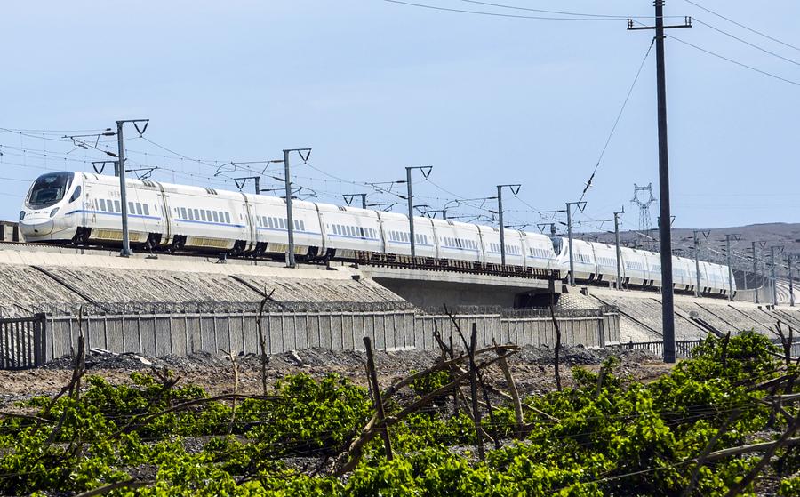 Trial run for 1st high-speed railway in China's Xinjiang