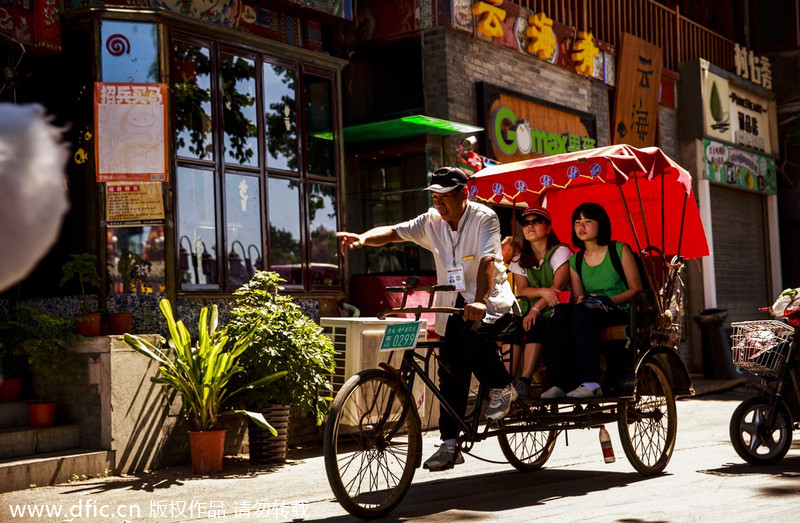 Graduates wanted for bicycle rickshaws