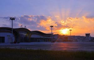 New airport offers shortcut to Sichuan's Tibetan attractions