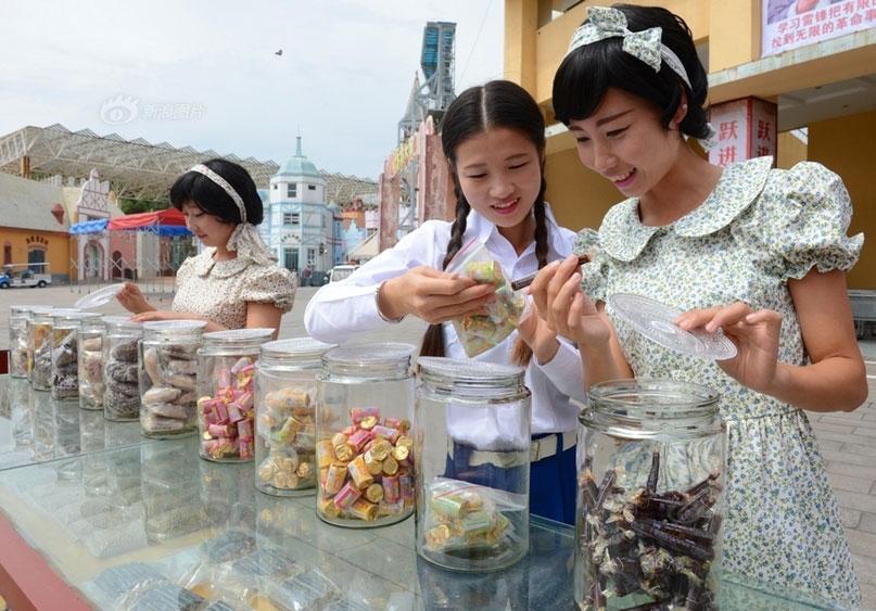 Changsha takes visitors 'back to the 1980s' during nostalgic event