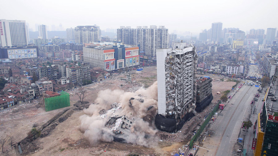 Wuhan brings down building with controlled blasting