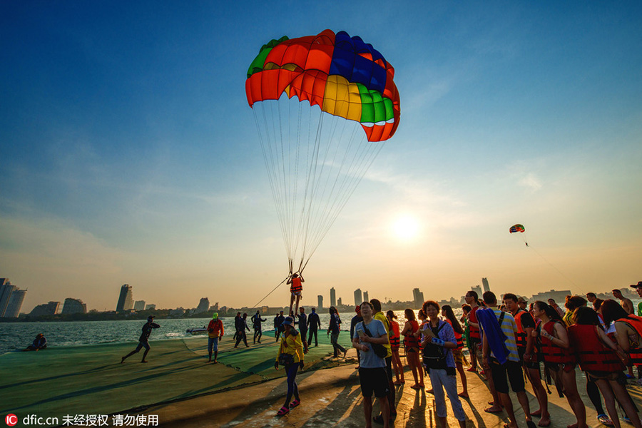 Record number of Chinese travel abroad for Spring Festival