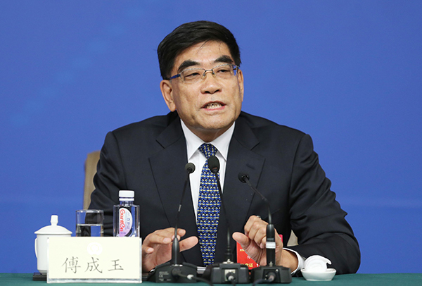 Encouraging progress in economic rebalancing: Sinopec's ex-chairman