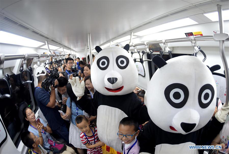 Panda-themed subway train put into use in Chengdu