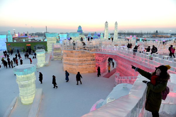 Ice and Snow World heats up Harbin's economy