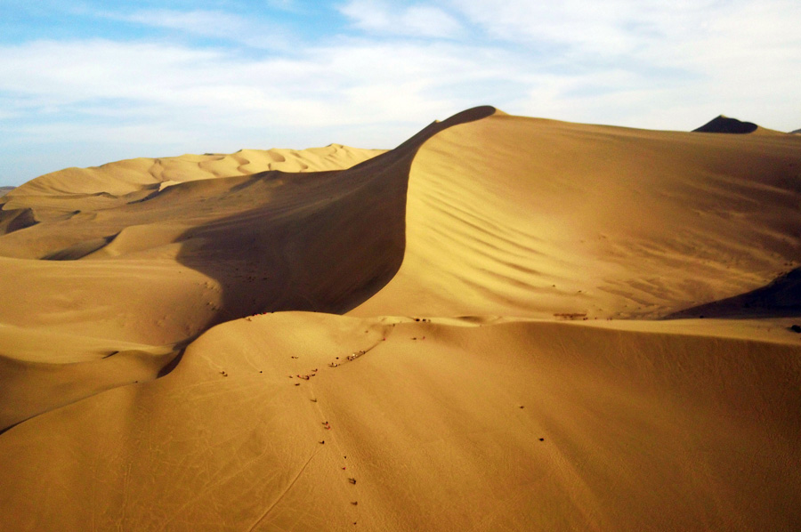 Gansu's Dunhuang sees surge in tourism thanks to Belt and Road Initiative