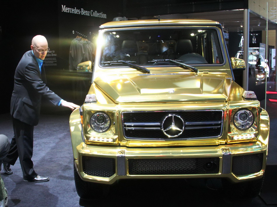 Cars at 40th Canadian Int'l Auto Show