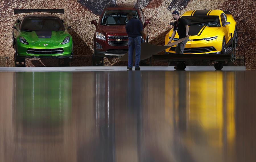 New York Auto Show set to hit the road