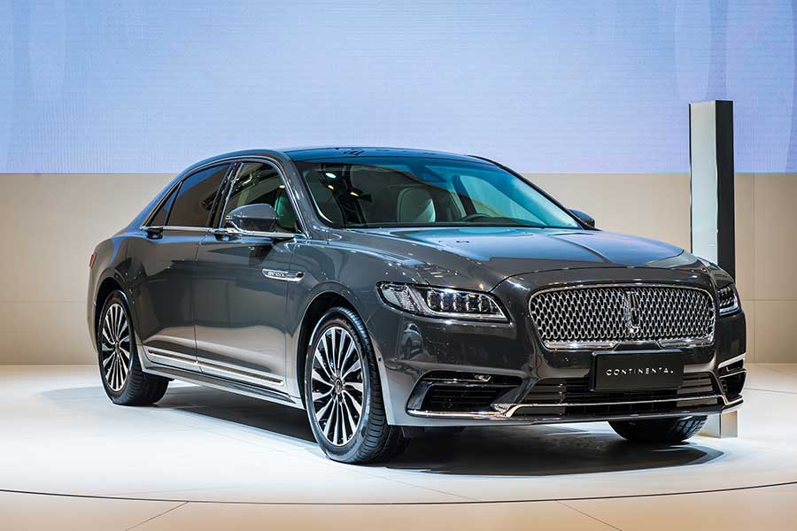 Lincoln starts pre-sales of Continental