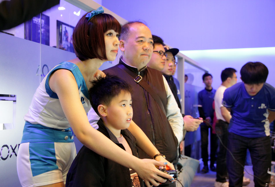 Taipei Game Show attracts geeky gamers