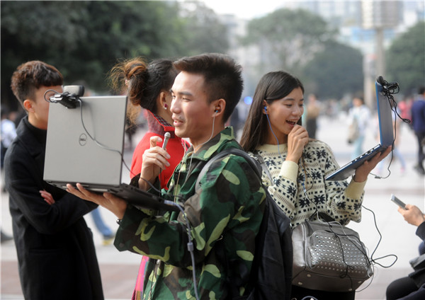 Era of viewer-cum-broadcaster dawns in China