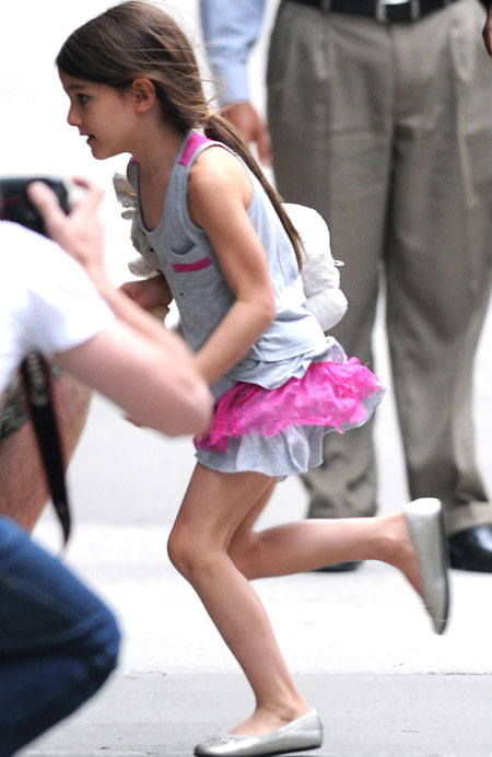 Suri Cruise to attend 40k-a-year school