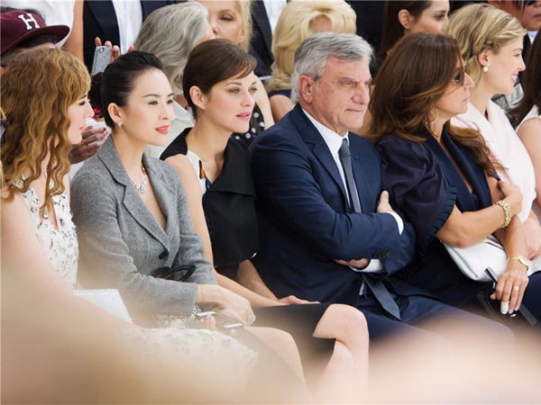 Graceful Zhang Ziyi attends Dior show