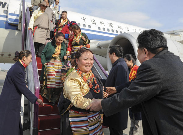 CPC delegates arrive in Beijing