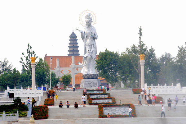 Baoxiang Buddhist Temple