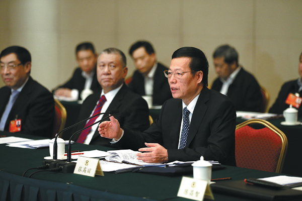 China ushers in new cabinet leadership