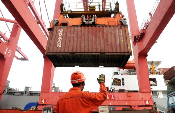 Exports in February slump due to Lunar New Year holiday