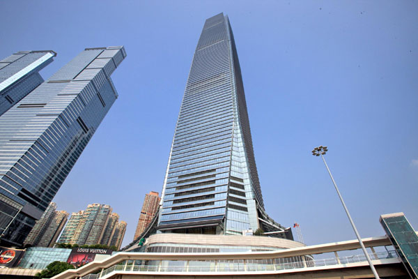 Skyscraper becomes a Hong Kong landmark