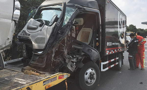 9 dead, 43 injured in Shanghai expressway accidents