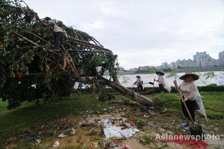 Sanitary efforts in full swing as flood recedes