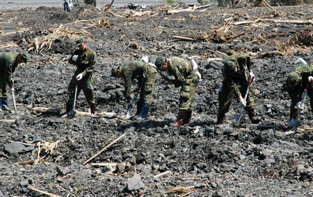 Taiwan begins 3-day mourning after typhoon