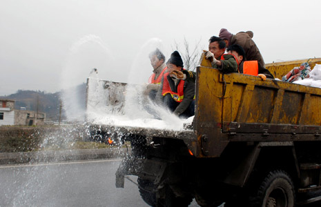 Special: Big freeze hits S China