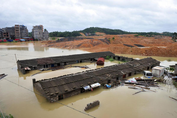 Two killed as Typhoon Kai-Tak hits S China