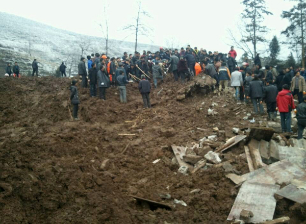 Dozens die in landslide; Xi orders all-out rescue