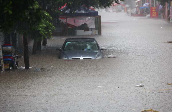 5 dead, 6 missing in SW China rainstorm