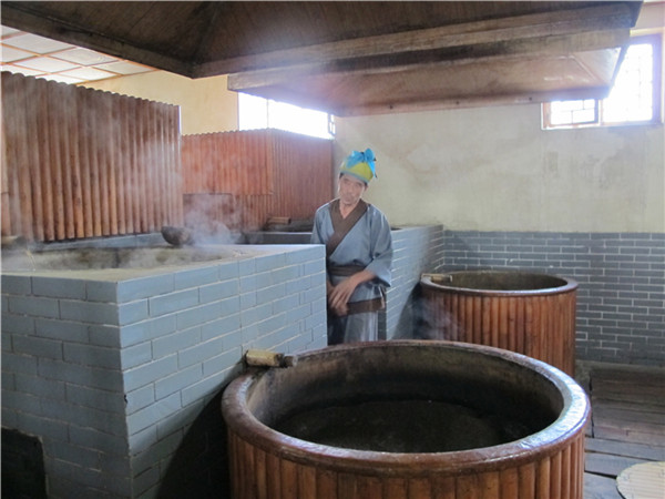 Shanxi mature vinegar still made the old way