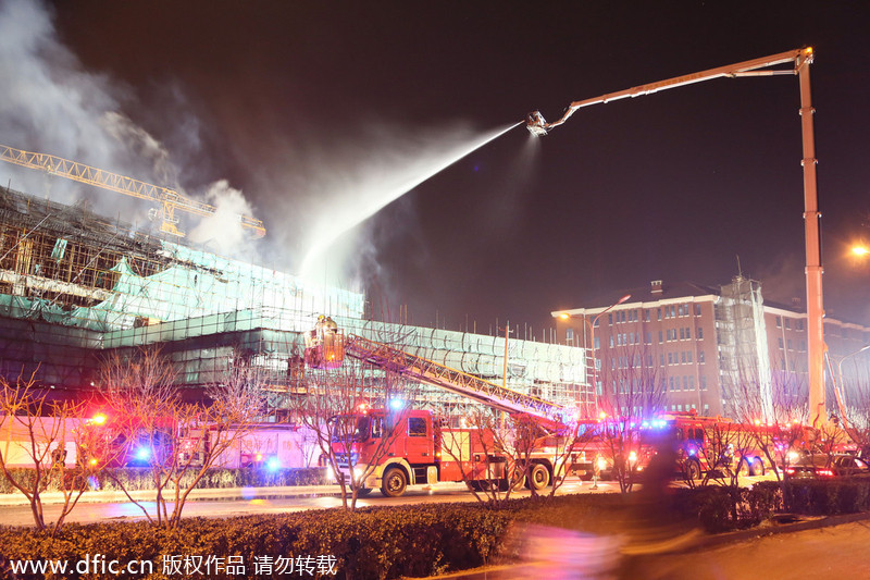 Fire at construction site quelled in Beijing