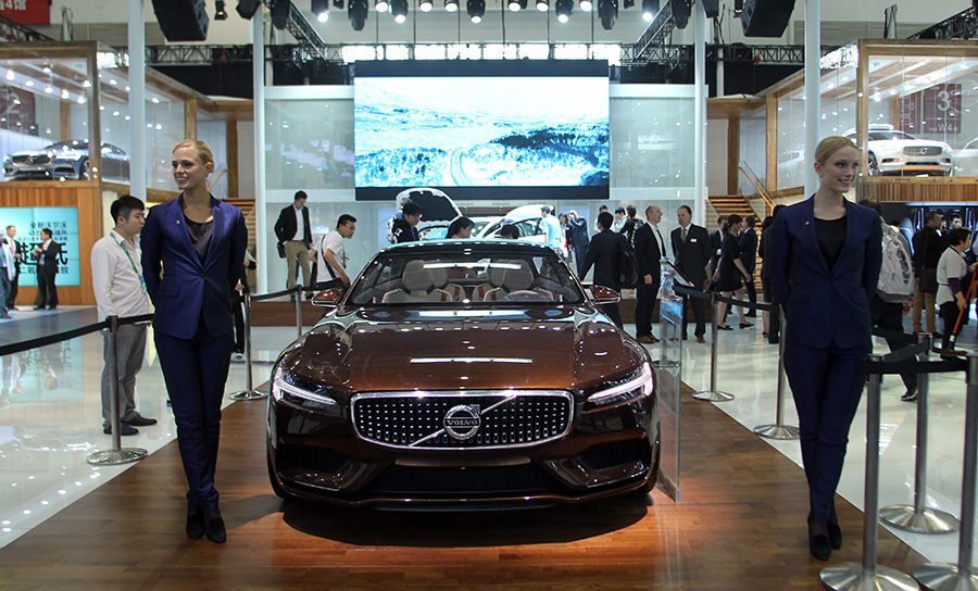 In photos: cars dazzle at Beijing Auto Show