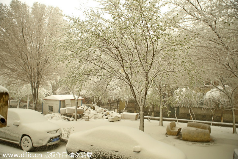 Xinjiang experiences extreme weather