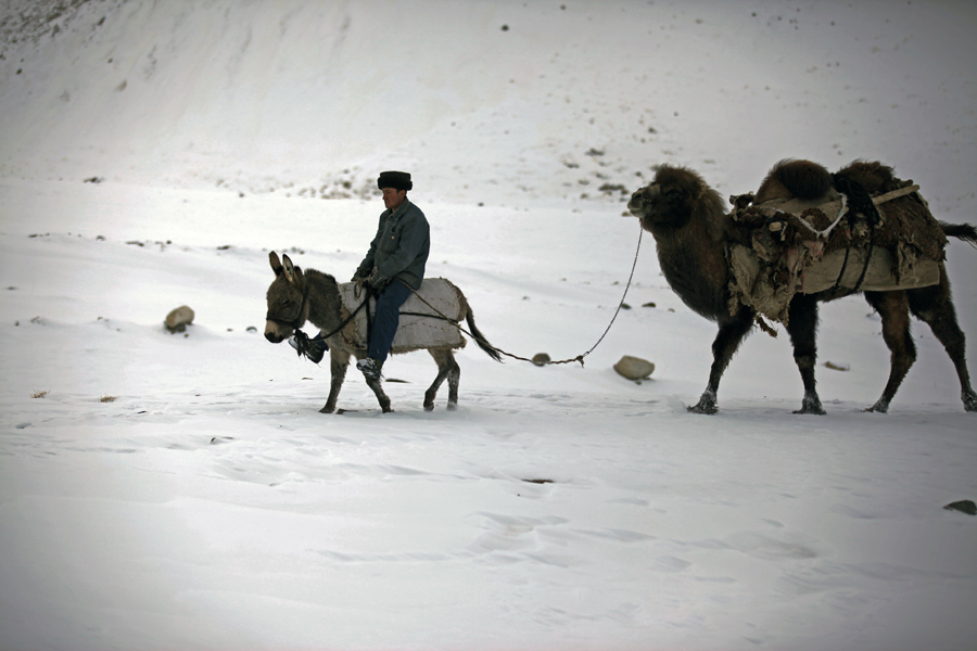 Ethnic Tajik life through the lens of a soldier (Part II)