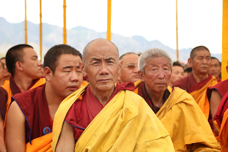 Devotees seek light, wisdom in Tibet