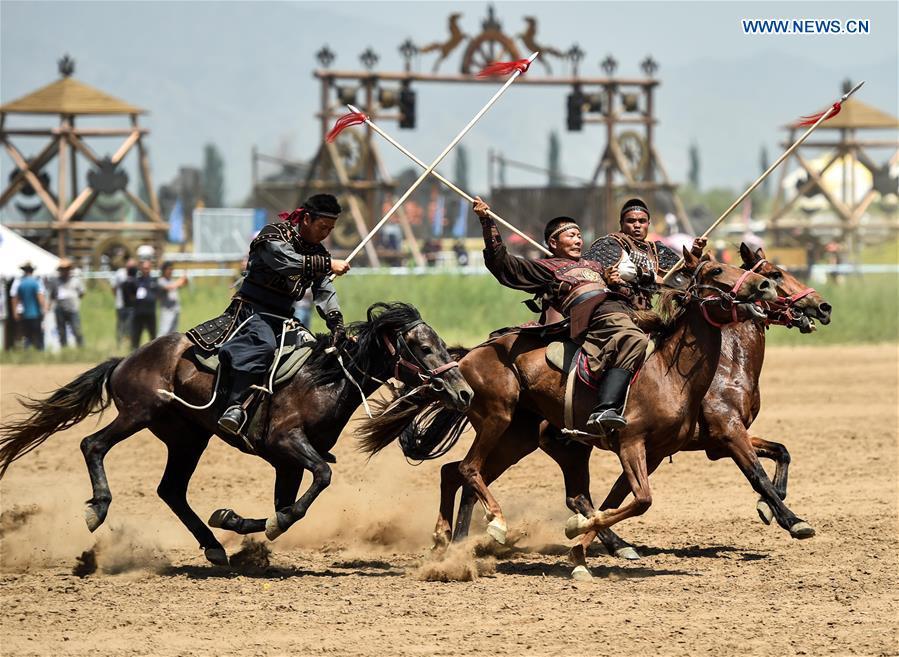 Nadam Fair celebrates harvest with sports in Inner Mongolia